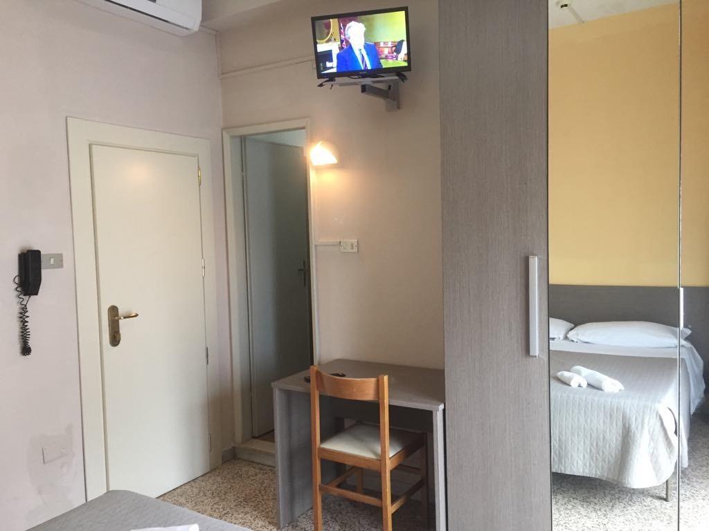 Hotel Britta 리미니 외부 사진