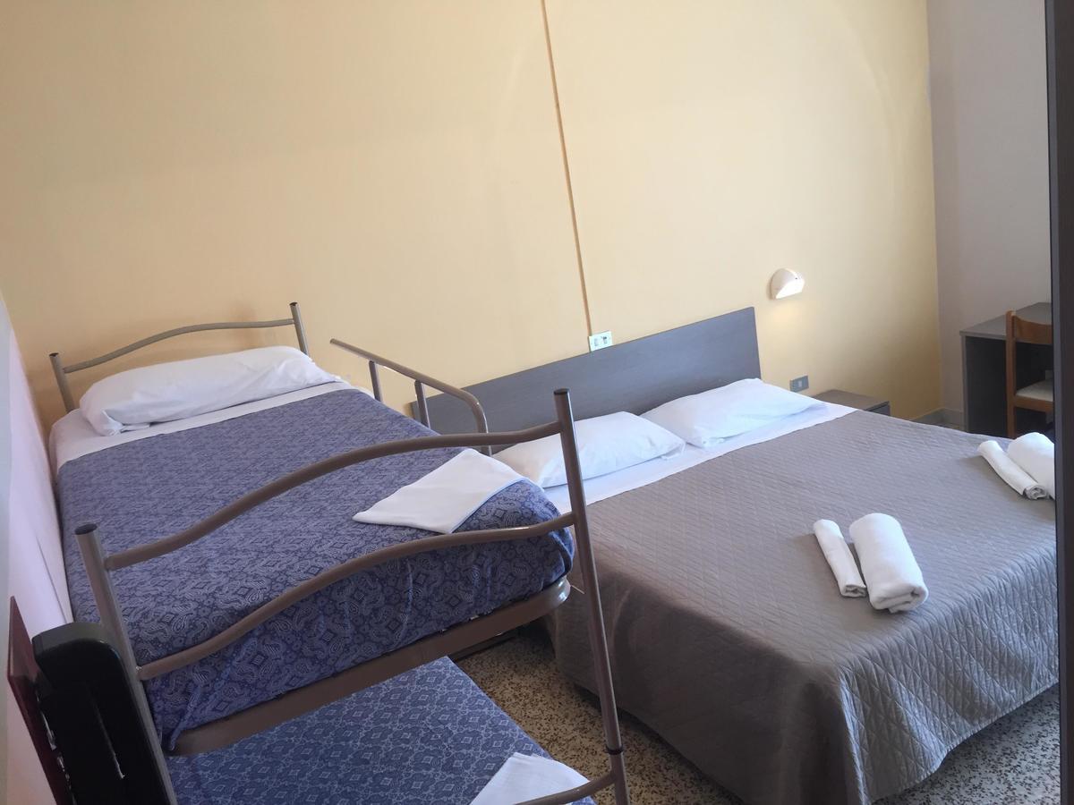 Hotel Britta 리미니 외부 사진