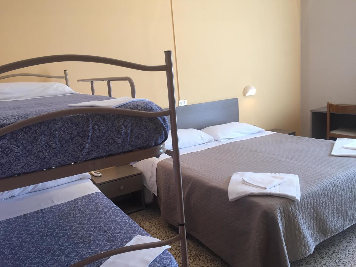 Hotel Britta 리미니 외부 사진